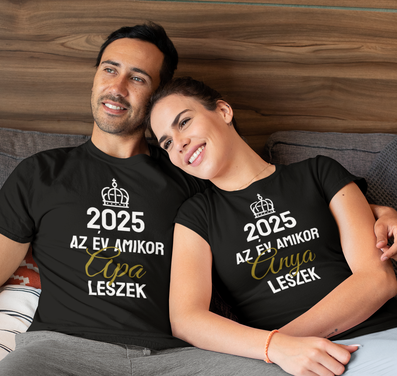 2025 az év amikor anya leszek/ apa leszek fehér/arany minta(2 db póló)